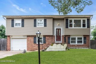 239 Cape May Avenue, Bayville, NJ 08721