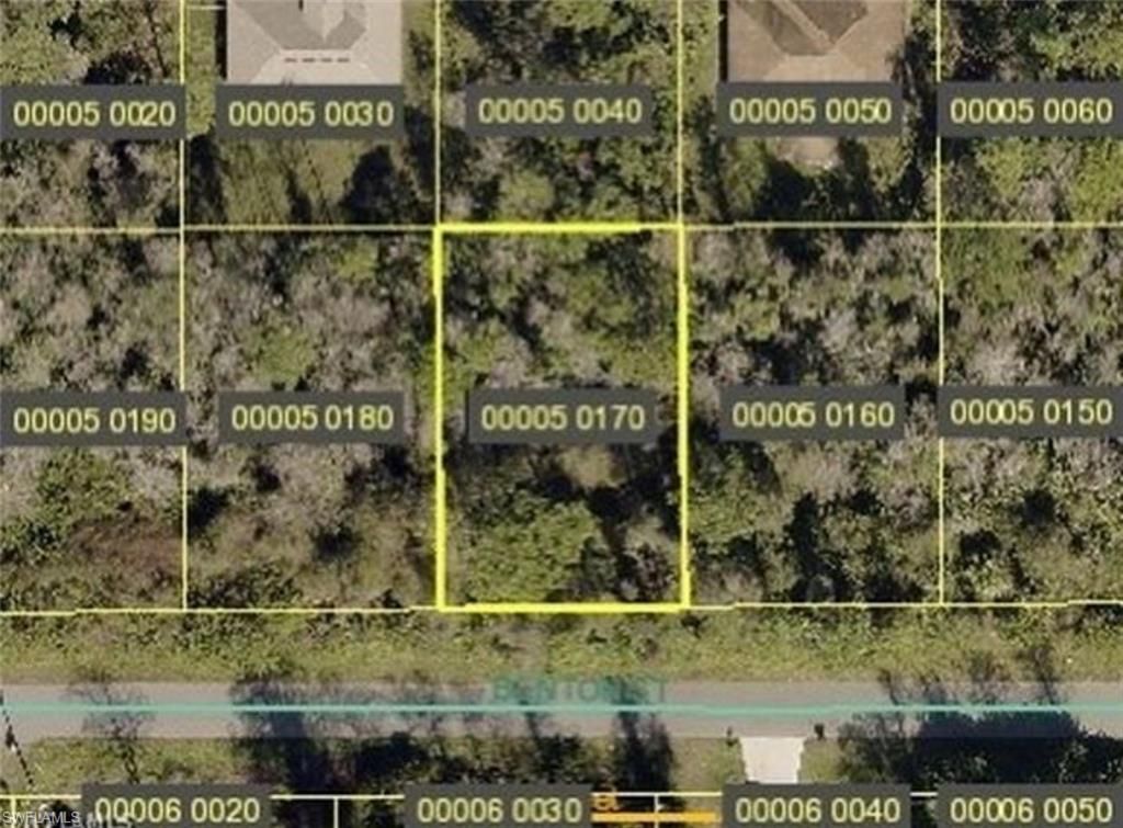 5430 Benton ST, Lehigh Acres, FL 33971