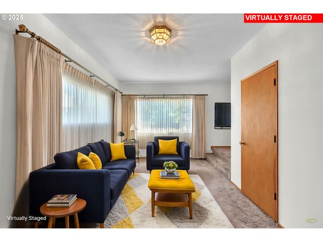 341 Se 153RD Ave, Portland, OR 97233