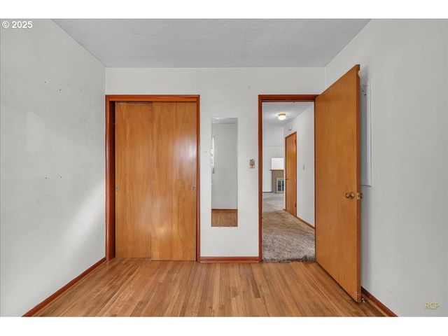 341 Se 153RD Ave, Portland, OR 97233