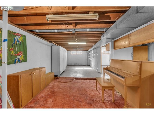 341 Se 153RD Ave, Portland, OR 97233