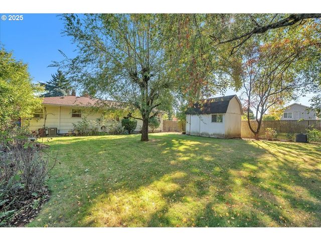 341 Se 153RD Ave, Portland, OR 97233