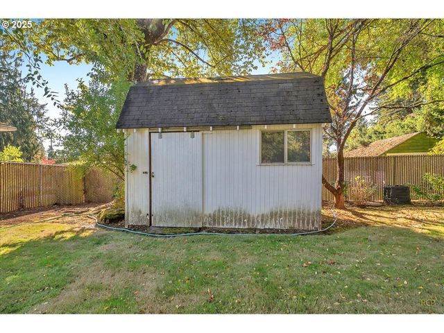 341 Se 153RD Ave, Portland, OR 97233