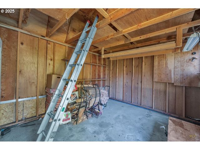 341 Se 153RD Ave, Portland, OR 97233