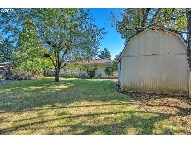 341 Se 153RD Ave, Portland, OR 97233