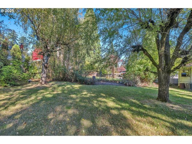 341 Se 153RD Ave, Portland, OR 97233