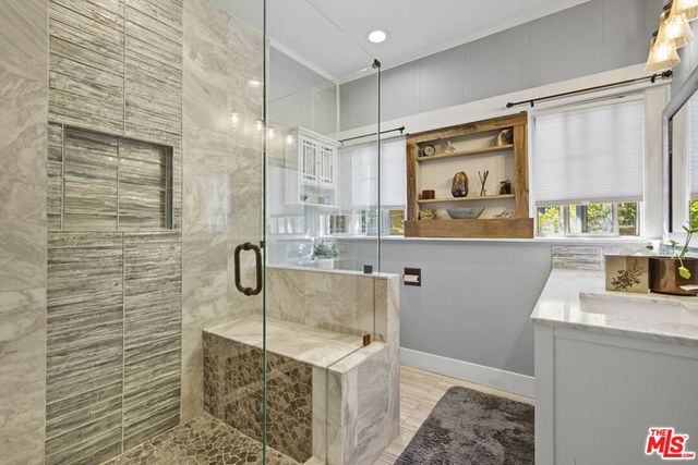2114 W 28th Street, Los Angeles, CA 90018