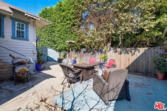2114 W 28th Street, Los Angeles, CA 90018