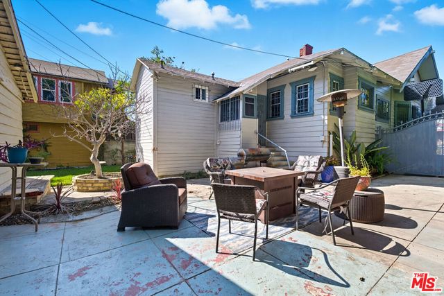 2114 W 28th Street, Los Angeles, CA 90018