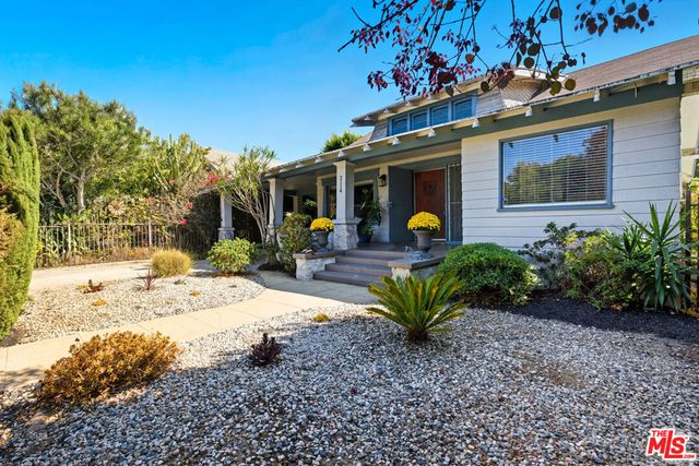 2114 W 28th Street, Los Angeles, CA 90018