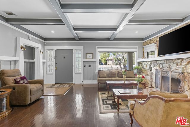 2114 W 28th Street, Los Angeles, CA 90018