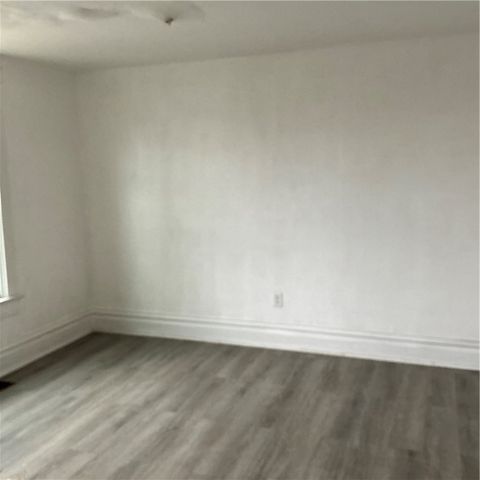 216 Ridge Avenue, New Kensington, PA 15068