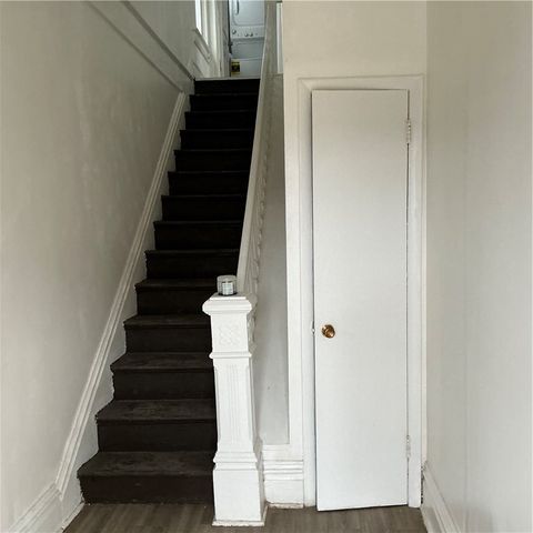 216 Ridge Avenue, New Kensington, PA 15068