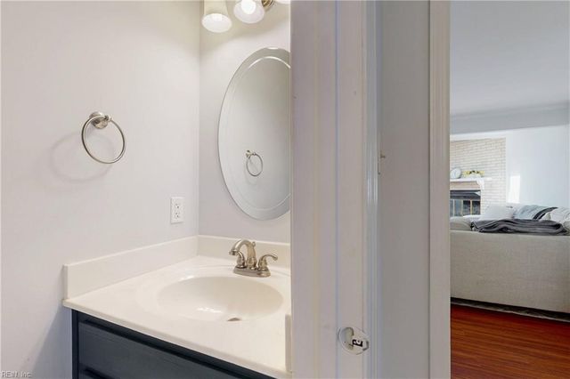 685 Lucas Creek RD, Newport News, VA 23602