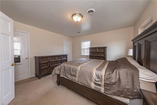 685 Lucas Creek RD, Newport News, VA 23602