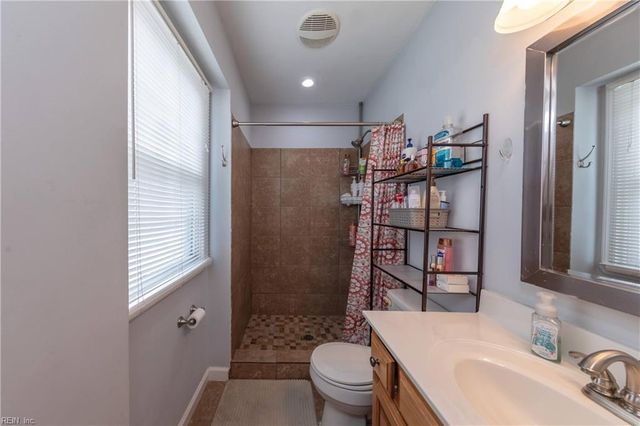 685 Lucas Creek RD, Newport News, VA 23602