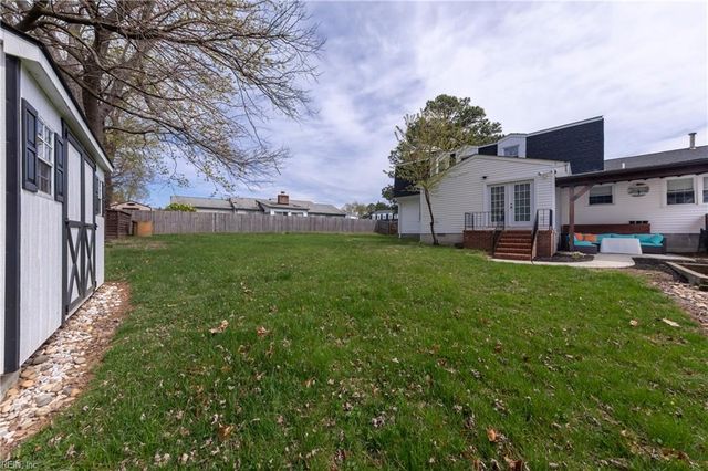 685 Lucas Creek RD, Newport News, VA 23602