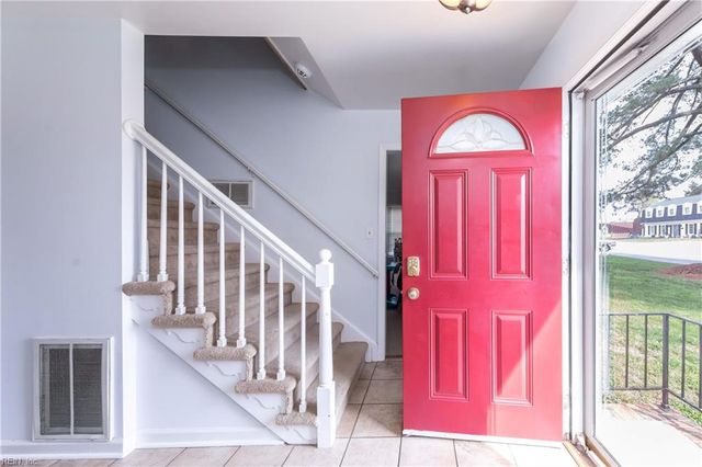 685 Lucas Creek RD, Newport News, VA 23602