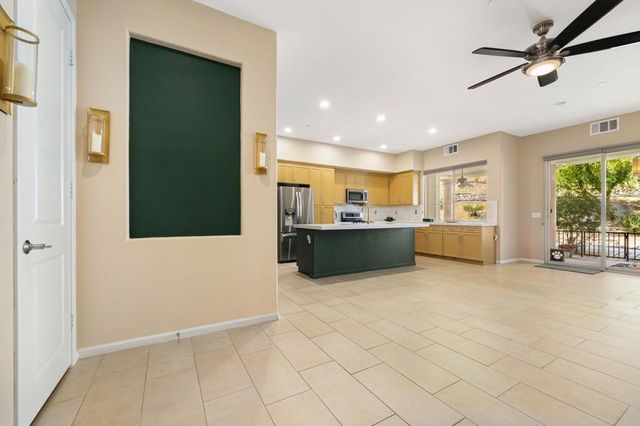 2203 Via Calderia 2203, Palm Desert, CA 92260