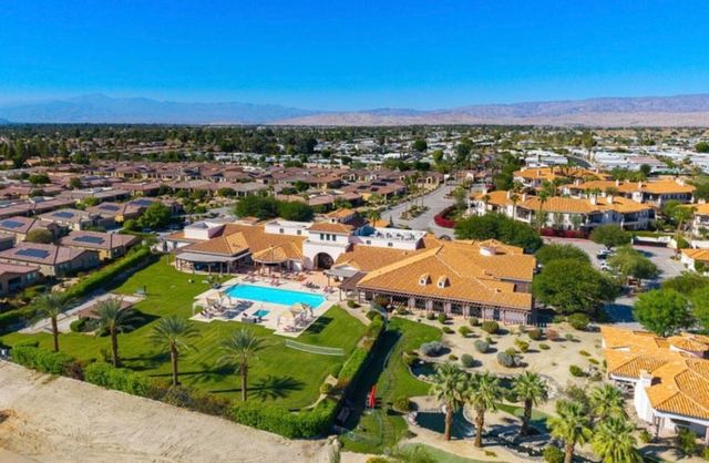 2203 Via Calderia 2203, Palm Desert, CA 92260