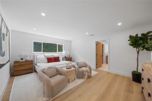 5157 Woodley Avenue, Encino, CA 91436