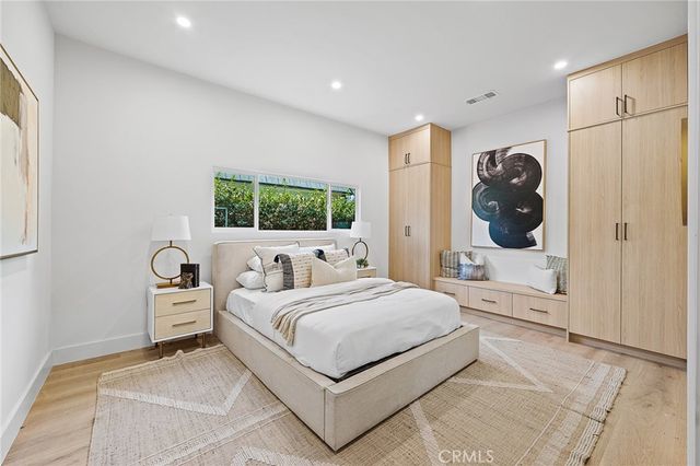 5157 Woodley Avenue, Encino, CA 91436