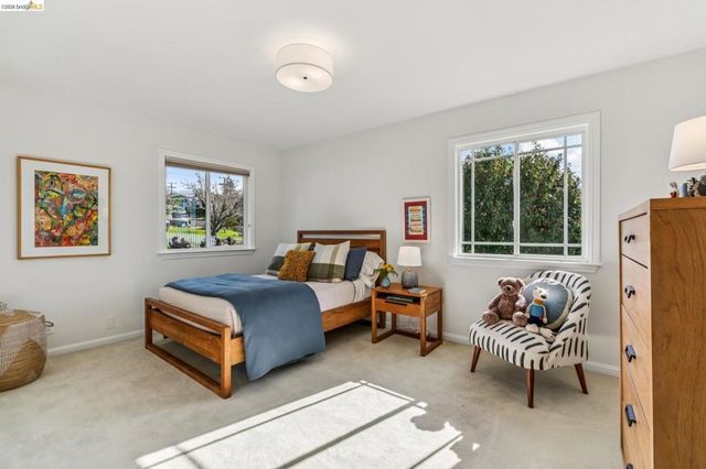 5861 5861 Bernhard Ave, Richmond, CA 94805