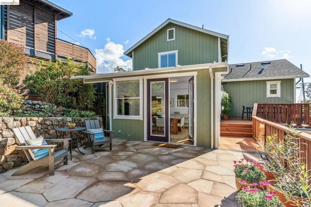 5861 5861 Bernhard Ave, Richmond, CA 94805