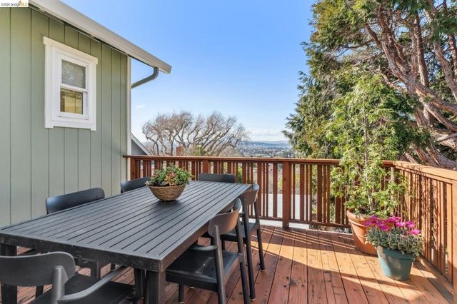 5861 5861 Bernhard Ave, Richmond, CA 94805