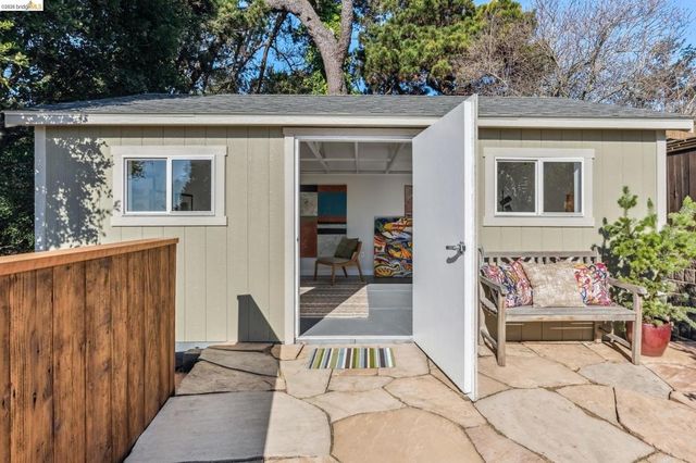 5861 5861 Bernhard Ave, Richmond, CA 94805