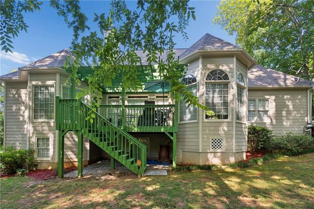 1611 Flowering Dogwood Drive, Powder Springs, GA 30127