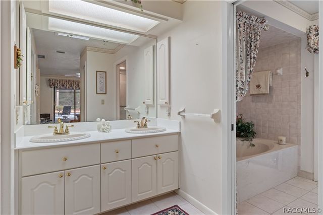 305 W Chase Street, Hernando, FL 34442