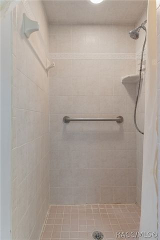 305 W Chase Street, Hernando, FL 34442