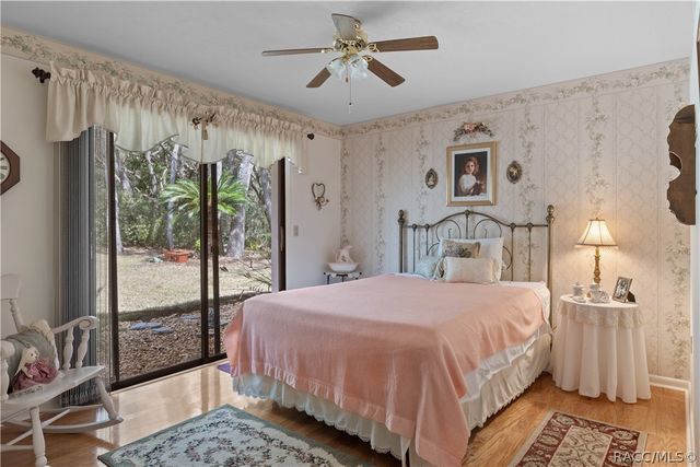 305 W Chase Street, Hernando, FL 34442