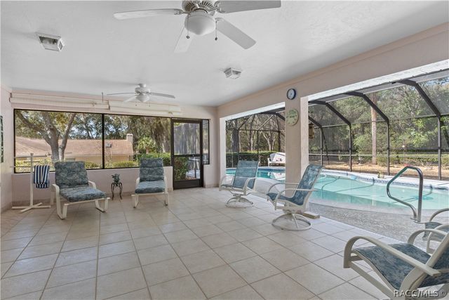 305 W Chase Street, Hernando, FL 34442