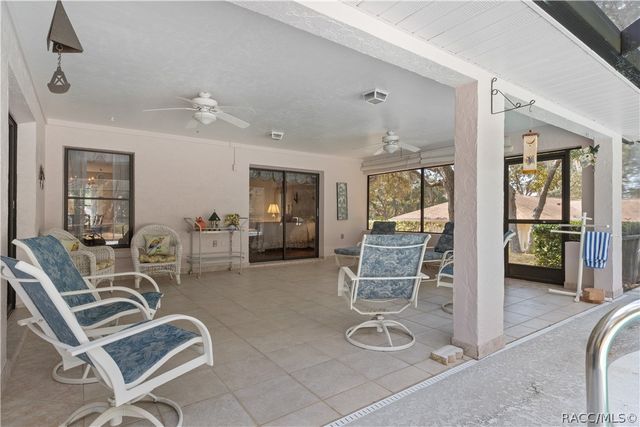 305 W Chase Street, Hernando, FL 34442