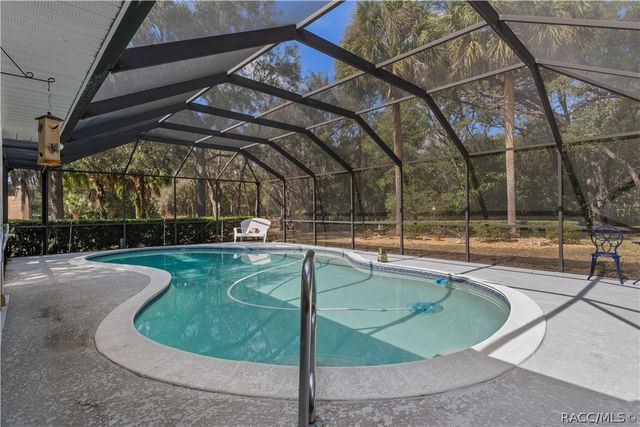 305 W Chase Street, Hernando, FL 34442