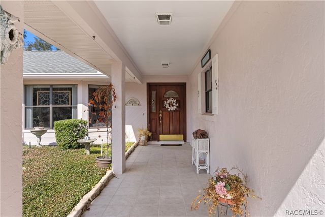 305 W Chase Street, Hernando, FL 34442