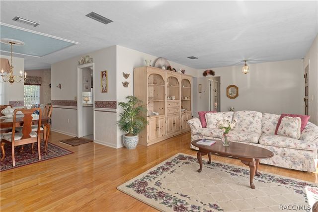 305 W Chase Street, Hernando, FL 34442