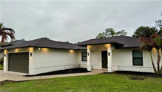 2060 22nd AVE NE, Naples, FL 34120