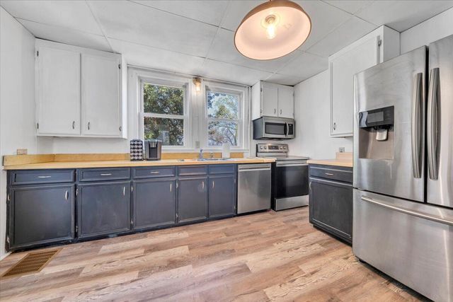 421 Jefferson AVE, Vinton, VA 24179