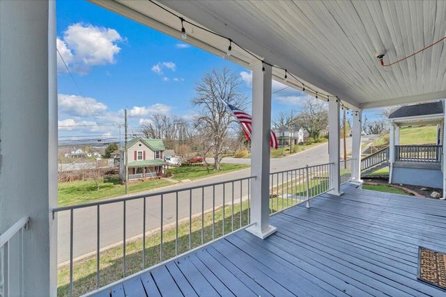 421 Jefferson AVE, Vinton, VA 24179