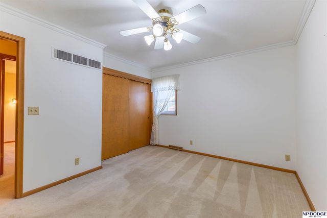 1455 S 123rd Street, Omaha, NE 68144