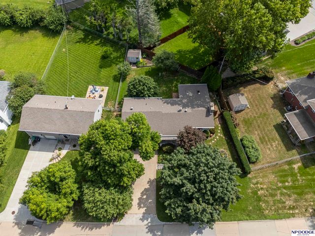 1455 S 123rd Street, Omaha, NE 68144