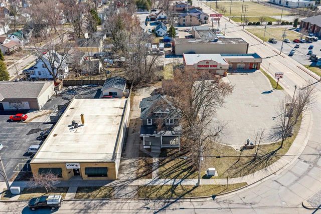 209 NICOLET BOULEVARD, Neenah, WI 54956