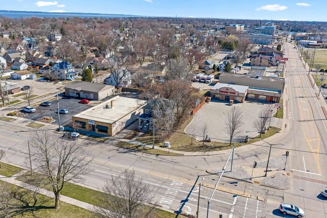 209 NICOLET BOULEVARD, Neenah, WI 54956