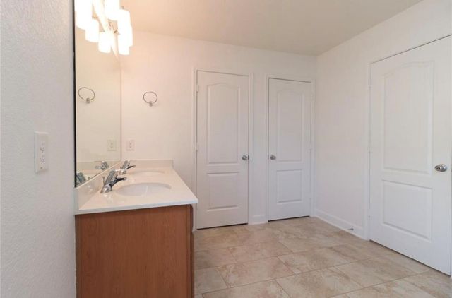 20623 Pioneer Oak Ln, Humble, TX 77346