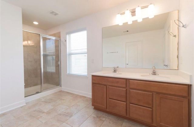 20623 Pioneer Oak Ln, Humble, TX 77346