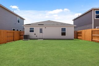 401 Silent Meadow RUN, Maxwell, TX 78656