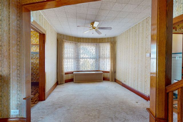 7652 Monroe Street, Forest Park, IL 60130